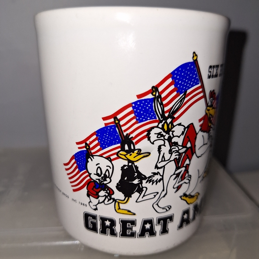 Vintage Six Flags Great America Mug Cup England Ceramic‎ Warner Bros 1985 Looney - Picture 6 of 9